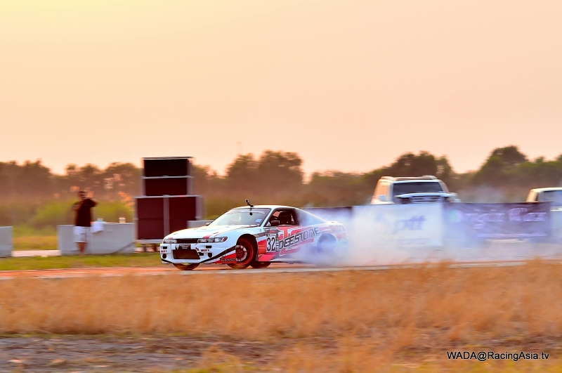 2016.03 Pathumthani Drift Competition 2015 #4(final) RacingAsia.tv